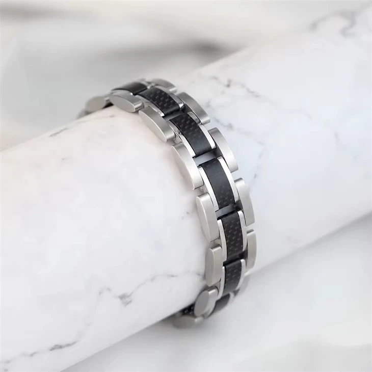 Custom Black Carbon Fiber Stainless Steel Fashion Jewelry Bracelets Mens Custom Black Carbon Fiber Stainless Steel Fashion Jewelry Bracelets Mens